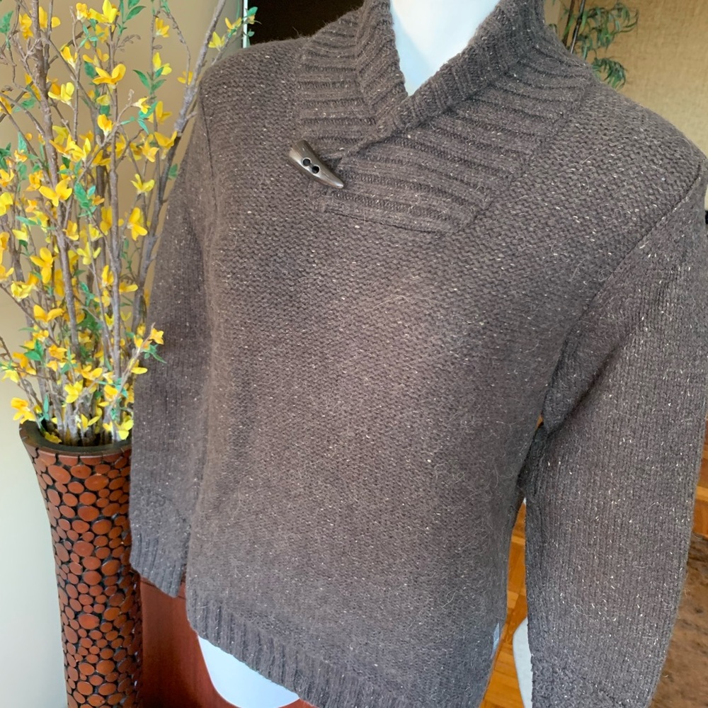Sweater SPRIT No 30. Registration No. 10018 .Since 1968. s S Good used Condition